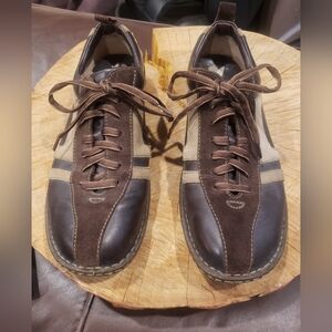 Born Men's Brown and Tan Casual Shoes